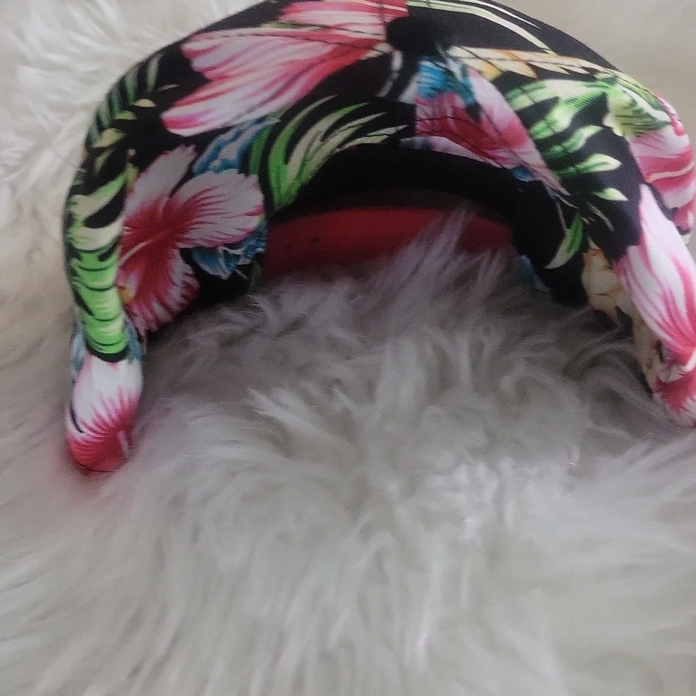 ahola nwt